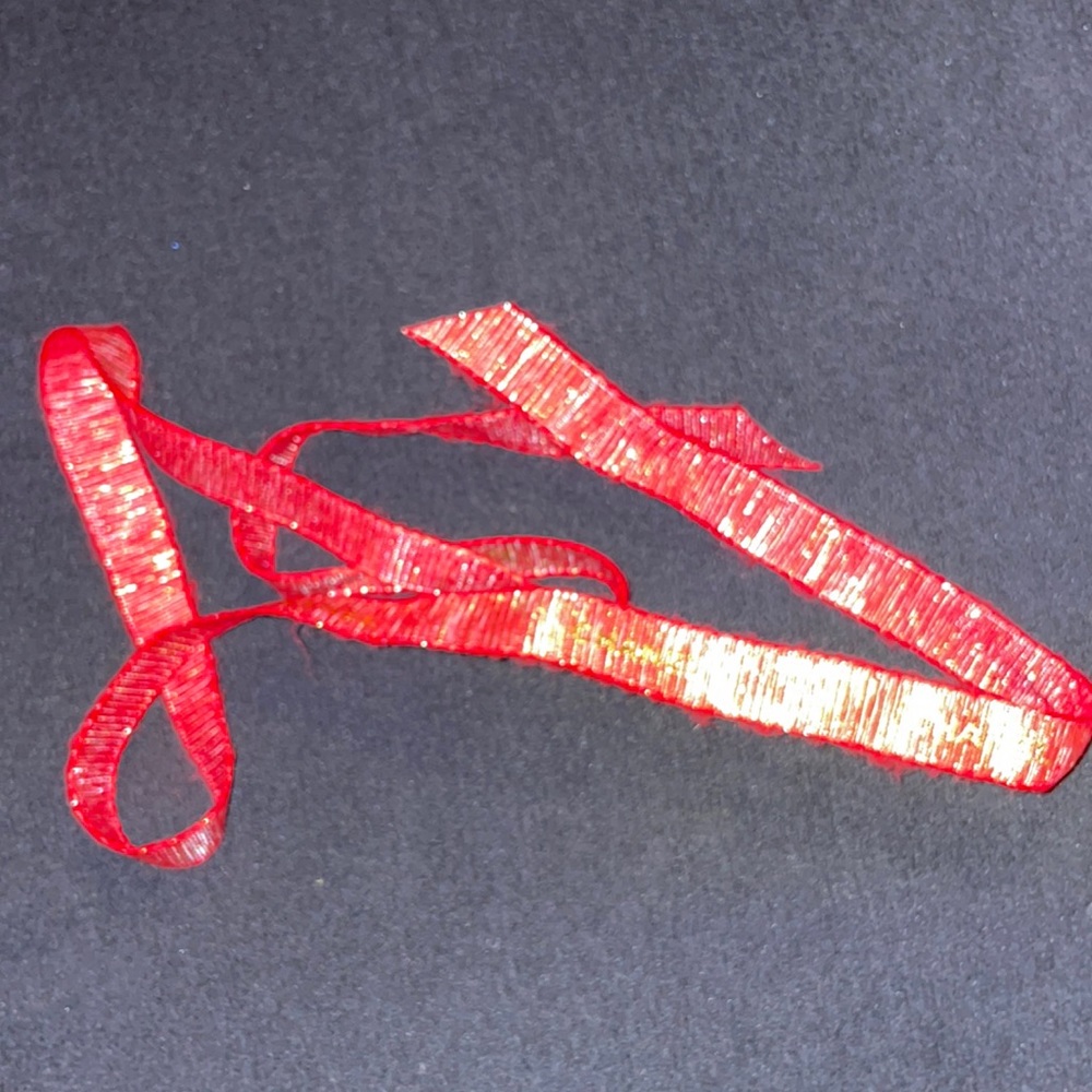 Chanel Ribbon in Red🔴